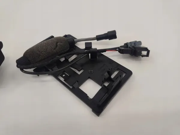 Audi A6 C7 takaluukun kahva kameralla OEM 5N0827566M image 3