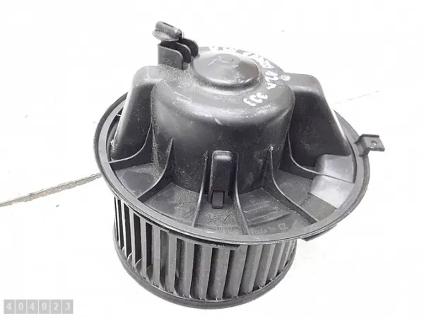 VW Värmefläkt OEM AM-404923 - Begagnad image 4