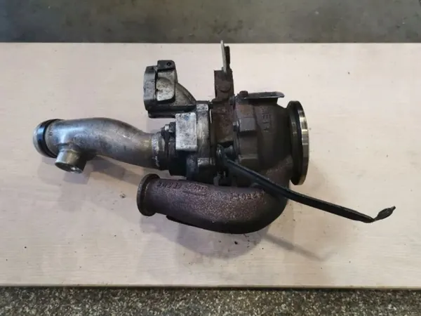 VW Turbo OEM 07Z145874G Phaeton 5.0L Dieselille image 3