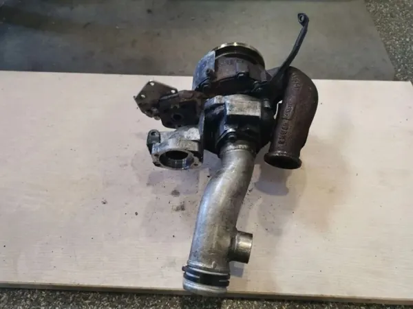 VW Turbo OEM 07Z145874G Phaeton 5.0L Dieselille image 5