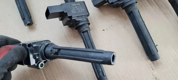 Bobina de ignição Audi S6 C7 4.0 TFSI 079905110L image 10