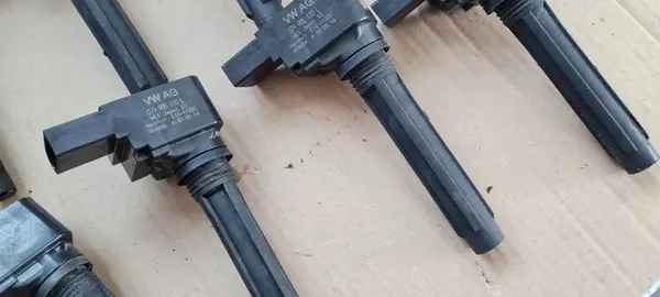 Bobina de ignição Audi S6 C7 4.0 TFSI 079905110L image 5