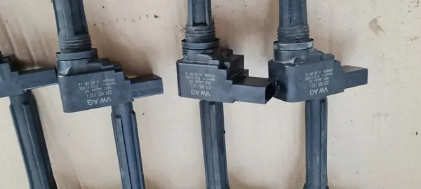 Bobina de ignição Audi S6 C7 4.0 TFSI 079905110L image 9