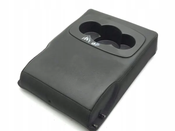 Renault Megane IV achterste armsteun OEM AMD180050 image 5