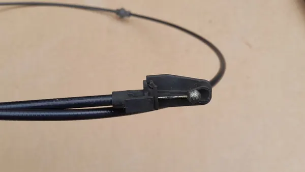 Manete de Liberação do Capô + Cabo Audi A6 C6 image 3