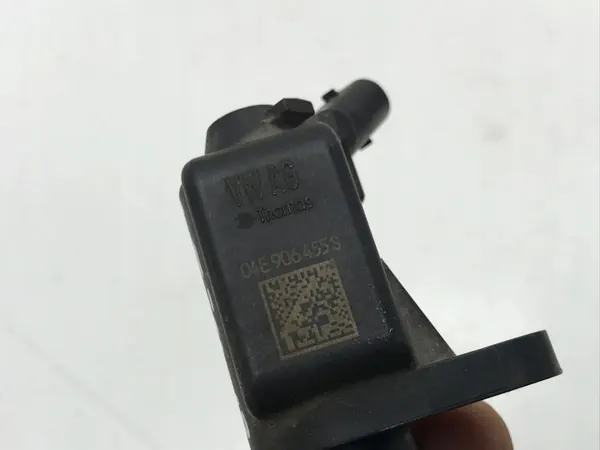 Soupape de régulation OEM 04E906455S pour VW Golf 7 image 5