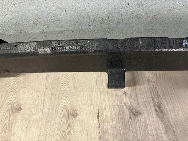OEM 52614-42110 Voorbumper schuimabsorber image 3