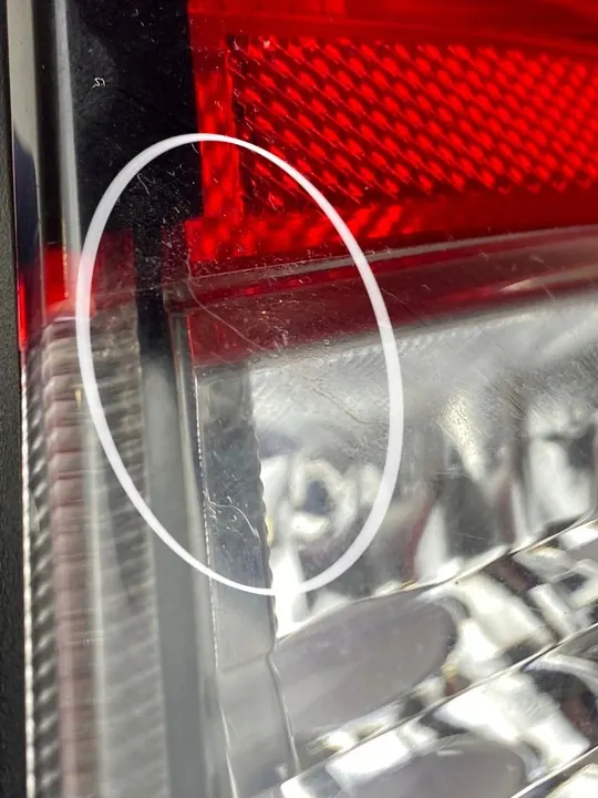 Luz trasera izquierda Skoda Fabia III HB image 10