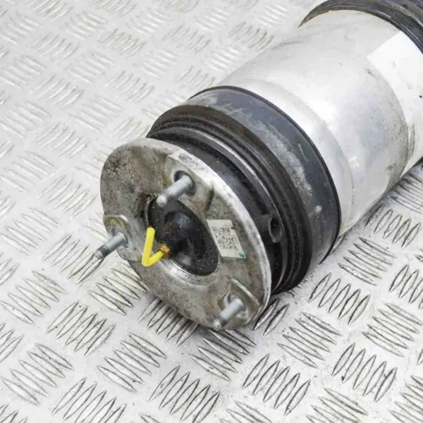 Tesla Model S Etu oikea ilmaiskuvain OEM 106736100C image 3