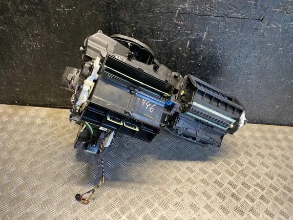 Bläshus OEM 5QB816005F för Volkswagen Touran image 4