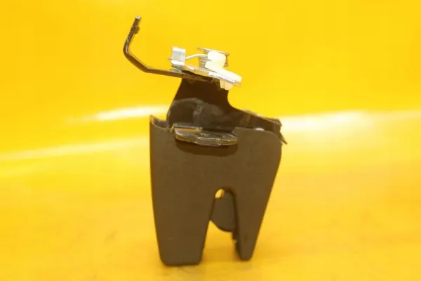 Vänster Bakdörrslås VW Transporter T5 image 4