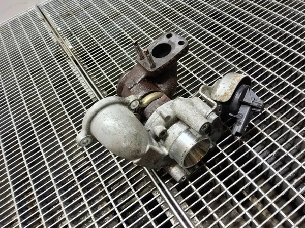Turbo TD02L1107TVT2 pour Ford Transit Courier 1.5L image 2