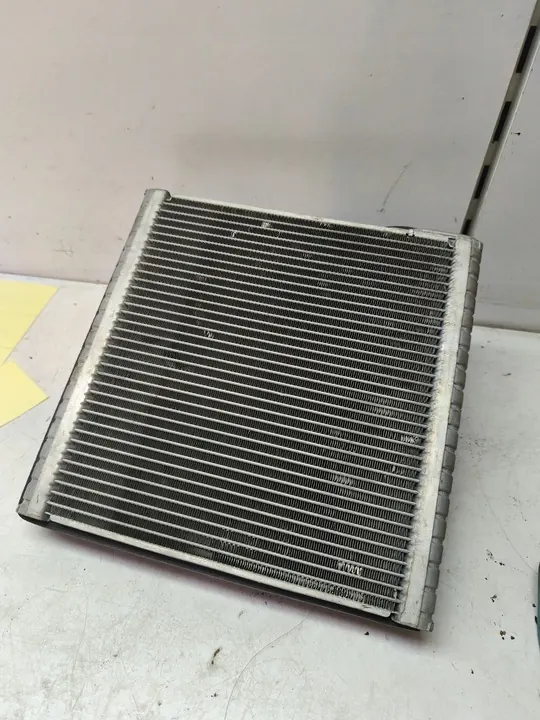 Renault Kangoo II III 2013-2022 Verwarmingskern 1.5 DCI image 6