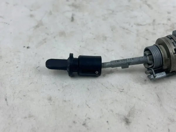 OEM 8T1837167 Låsinsats för Audi A4 B8 2.0 TDI image 5