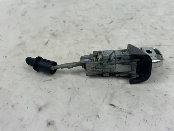 OEM 8T1837167 Låsinsats för Audi A4 B8 2.0 TDI image 6