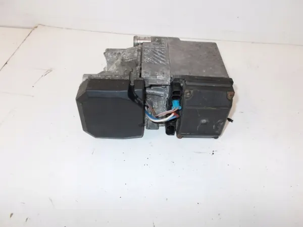 Webasto Thermo C Lämmitin VW T5 T6 7H0 7H Käytetty image 3