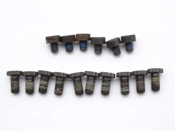 Kytkinruuvit OEM #136 Land Rover Freelander II:lle image 2