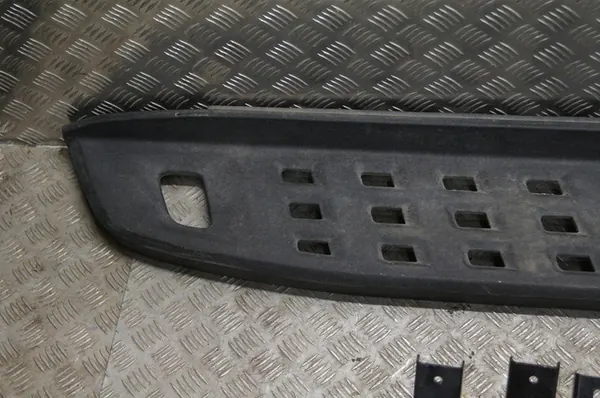 Marchepied gauche Ford Ranger Raptor 2020 image 2