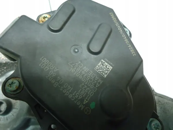 MERCEDES 2.2CDI Enfriador de gases A6511400275 image 4