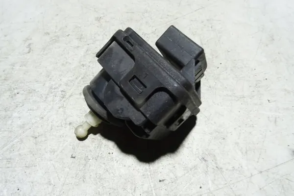 Niveauregulierungs-Motor AUDI A3 4B0941295 image 2