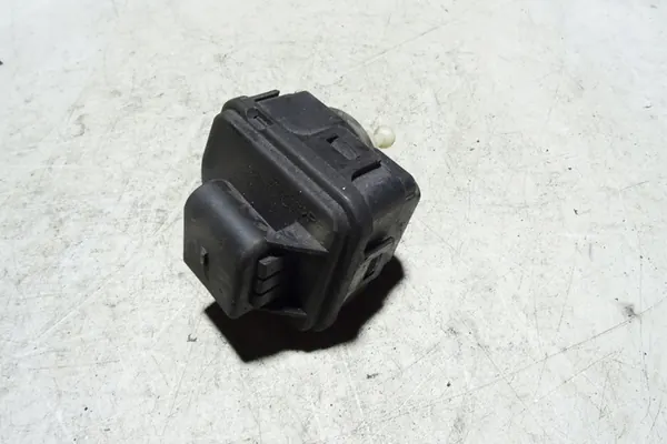 Niveauregulierungs-Motor AUDI A3 4B0941295 image 3