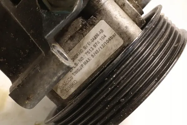 Servostyrningspump Ford Focus III MK3 1.6 image 7