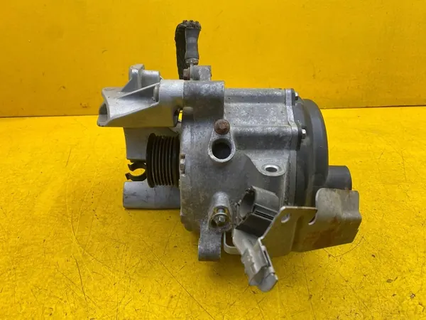 Vaihtovirtageneraattori Porsche Panamera OE 94860302702 image 3