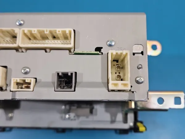Rádio Toyota Auris II OEM 86140-02280 Usado image 9