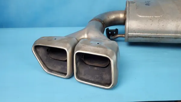 OEM NXM50 Vaimennin Hyundai Tucson IV 1.6 T-GDI:lle image 7