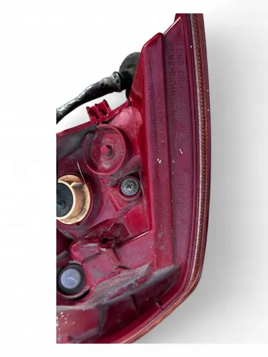 MITSUBISHI LANCER 2006- LÁMPARA TRASERA DERECHA 8330A372 image 4