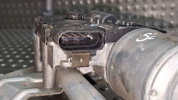 OEM S14836475 Etupyyhkimen mekanismi Skoda Yetille image 6