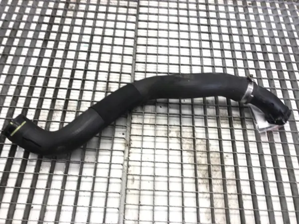 Turbo Pijp Suzuki SX4 OEM 13670-74800 1.4 129PK image 2