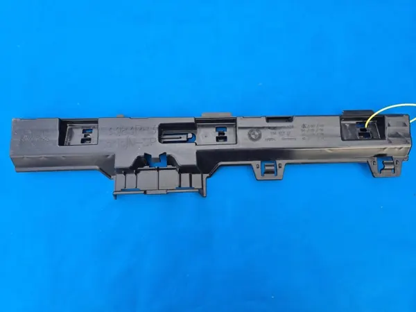 Support de seuil droit OEM QUA7671 pour BMW image 2