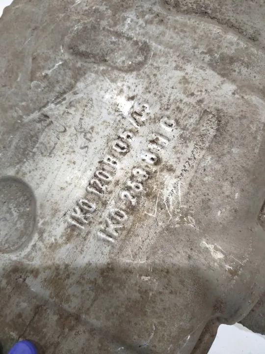 OEM 1K0253811C Audi A3 8P 2.0 TDI Endschalldämpfer image 3