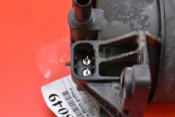 Polttoainesuodattimen kotelo Volvo S80 2003-2006 30636249 image 8