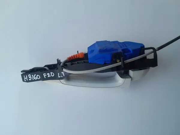 Takaluukun vasen kahva BMW F20 A300 OEM 7321641 image 3