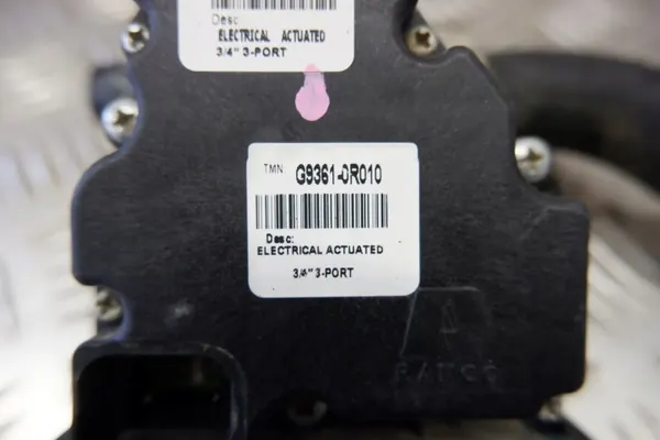 Moteur de circulation d'eau Tesla OEM G93610R010 2014 image 4