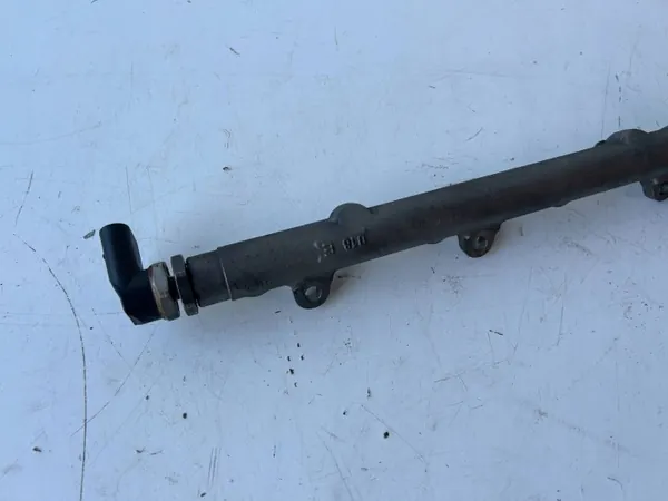 BMW 5 E60 E61 2.0d ruiskutuska OEM 778716406 image 7
