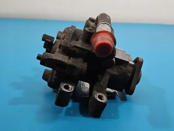 OEM 6C118A674AB Servopump för Citroen Jumper image 3