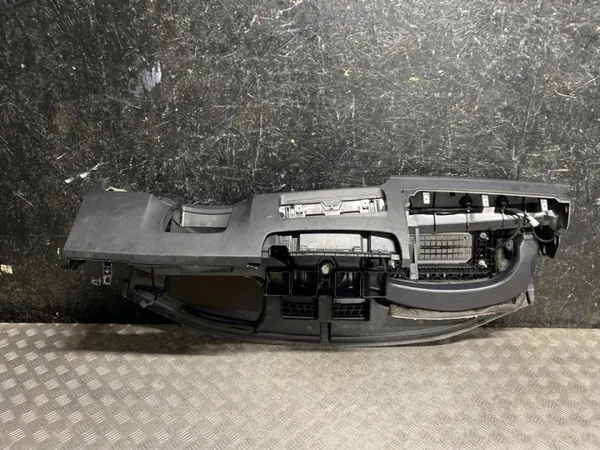 Mercedes A-Klasse Dashboardconsole OEM A1776806102 image 6