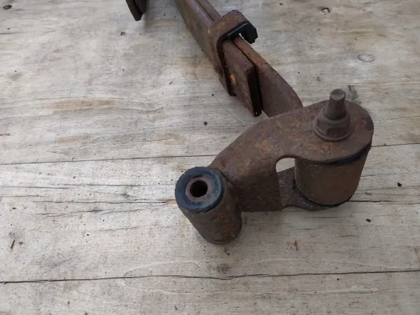 Bakfjädring Ford F150 09-14 OEM AL345560JC image 9
