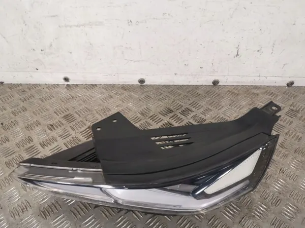 Luces diurnas Hyundai Santa Fe OEM FBZ13548 image 3
