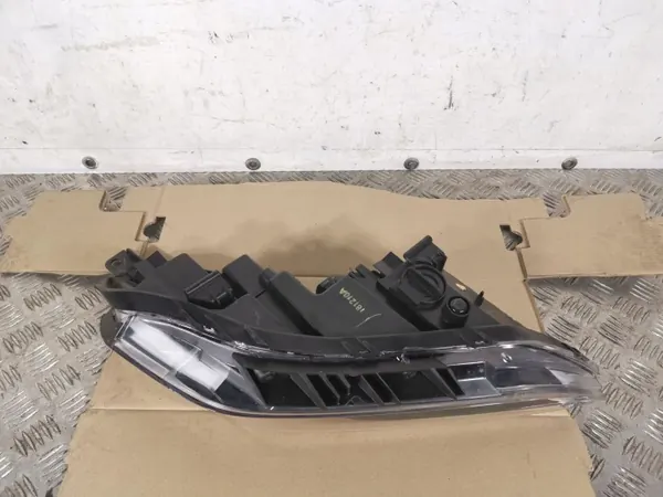 Luces diurnas Hyundai Santa Fe OEM FBZ13548 image 5
