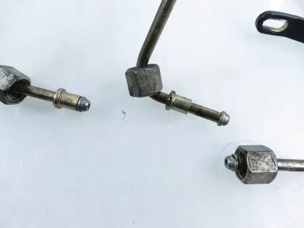 OEM PRZEWODY WTRYSKOWE PEUGEOT 307 2.0 HDi image 4