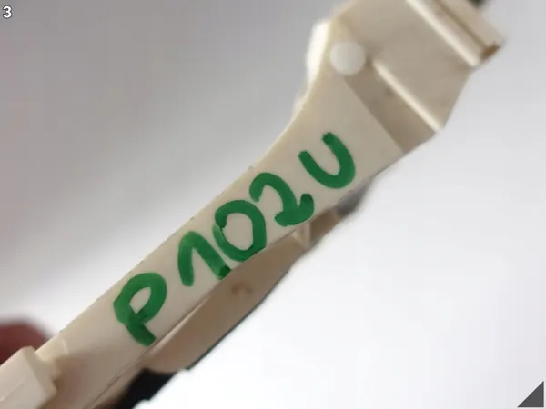 Guía de cable de cerradura OEM 8S0839885 para VW Touareg III image 4