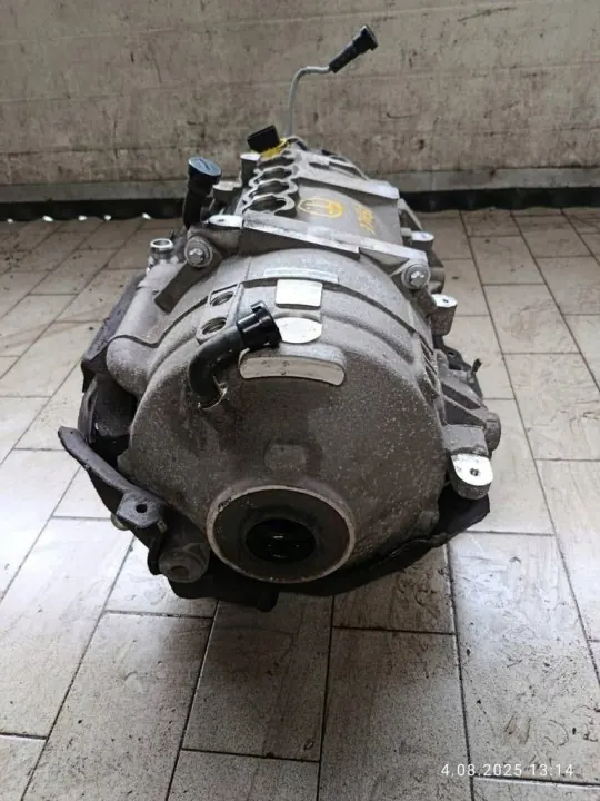 Jaguar I-PACE Bakre elmotor OEM J9D3-75764-AF image 3