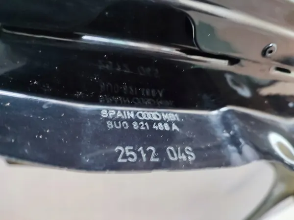 AUDI Q3 8U Framskärm Höger 2011-17 8U0821468A image 3