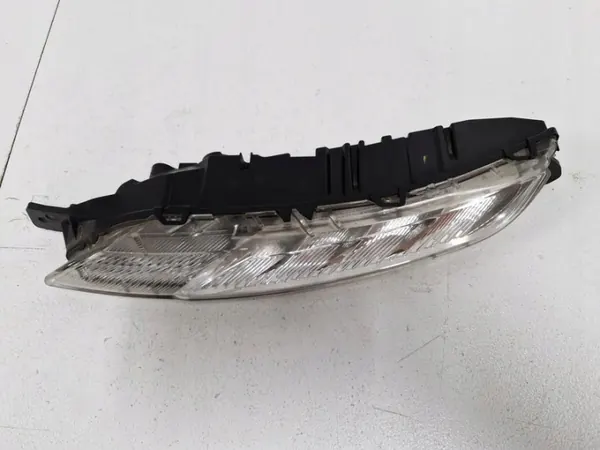 Citroen C4 Picasso DRL-valo OEM 9676036380 Vasen Etu image 3