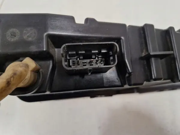 Citroen C4 Picasso DRL-valo OEM 9676036380 Vasen Etu image 7