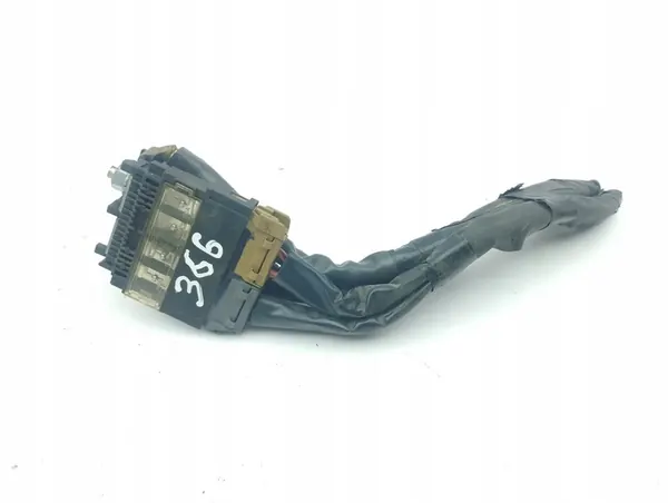 Nissan Qashqai 2008 Accu Zekerings/Relay image 1